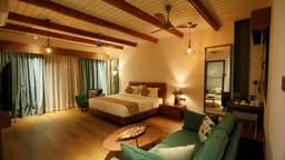 room-thumbnail