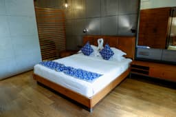 room-thumbnail